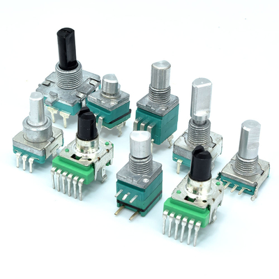 RD915S 9mm Poros Logam Multi Ganged Rotary Potensiometer Untuk Alat Musik Dan Frekuensi Audio